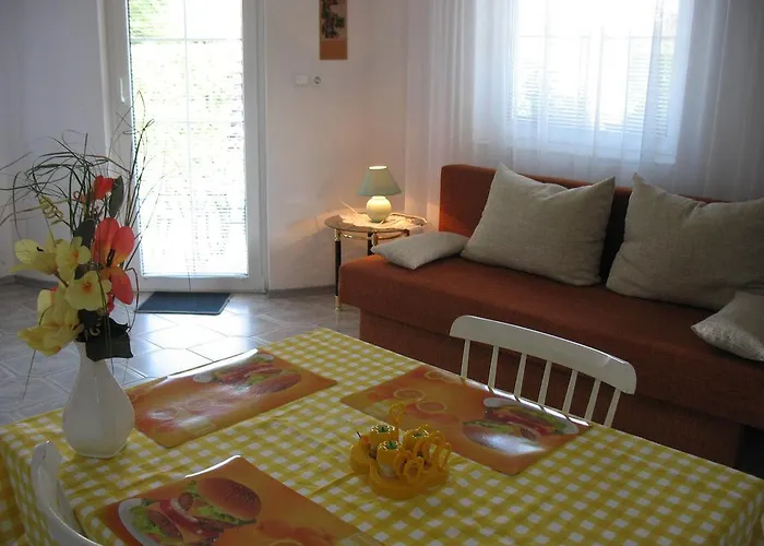 Apartman Doina *